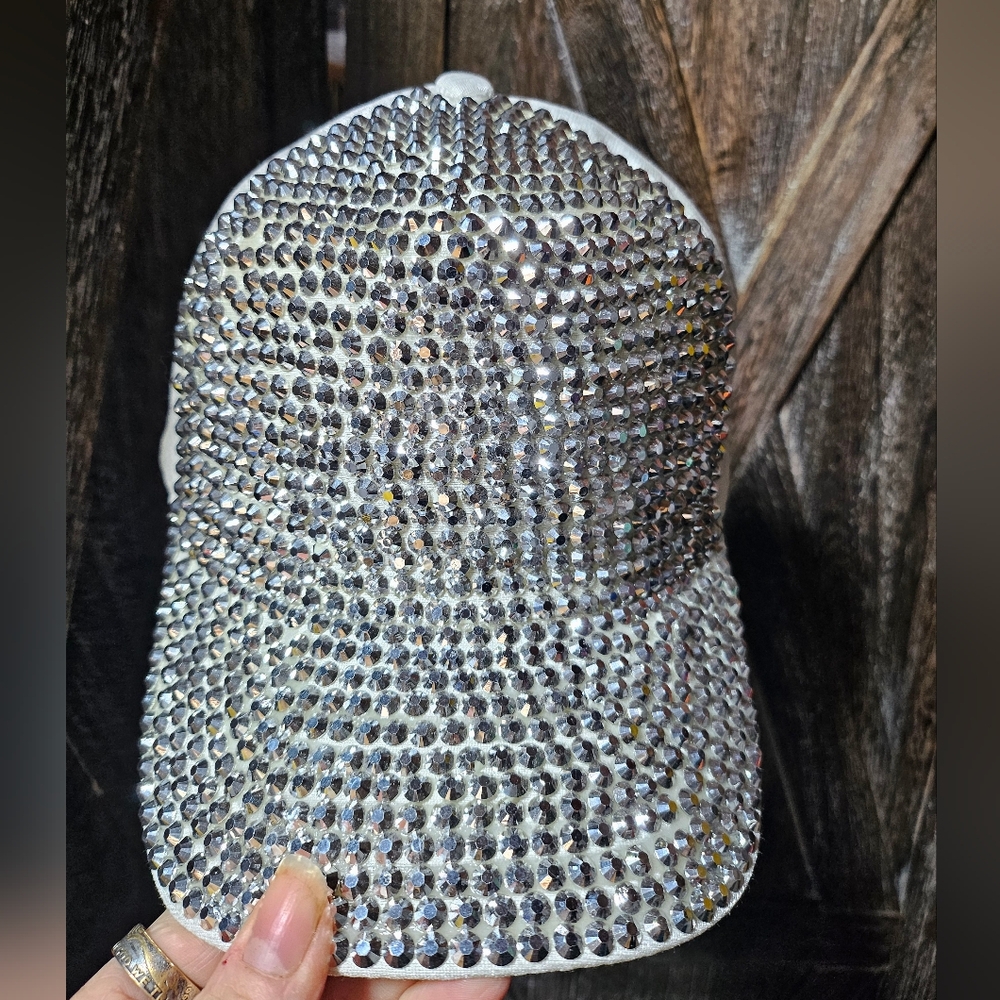 NWT White And Silver Rhinestone Trucker Baseball Cap